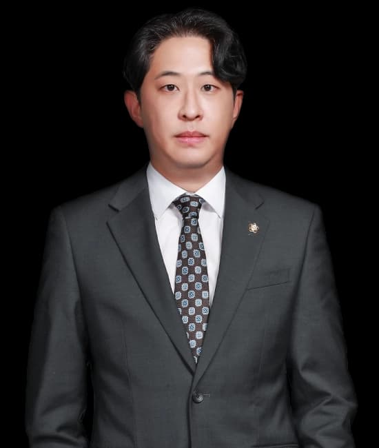 조희곤변호사님